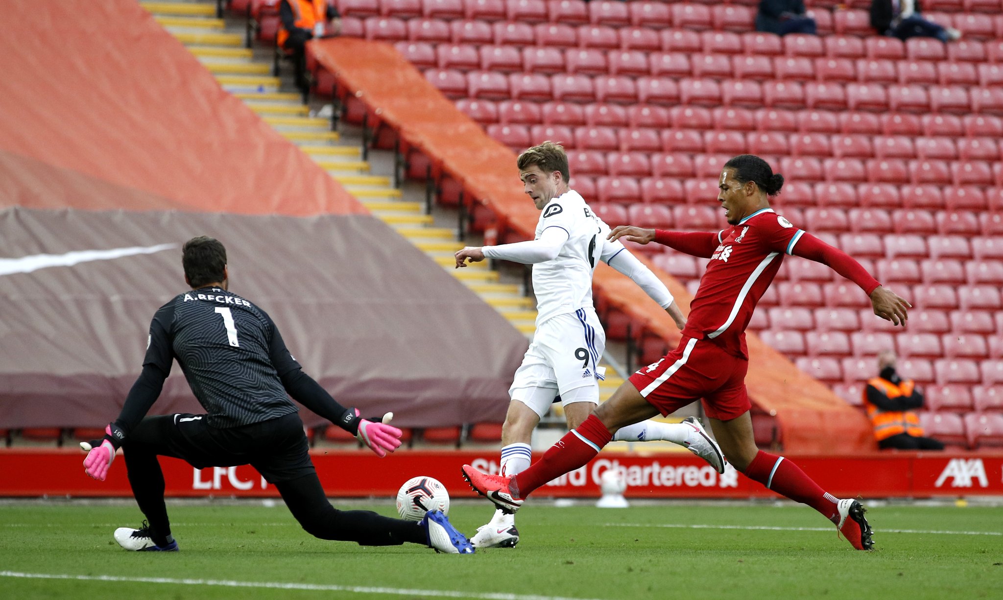 起了广泛关 起了广泛关